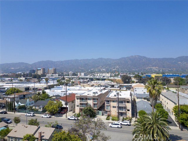 Foto del edificio - 620 S Lake St