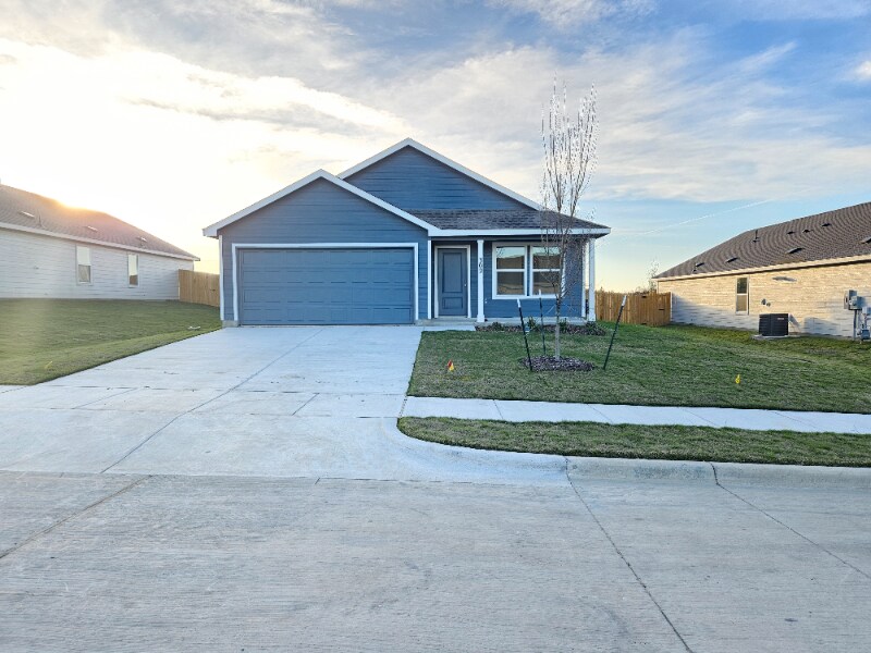 Primary Photo - 302 Asterwood Ln