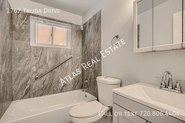 Building Photo - 3 bedroom 2 bath home in Northglenn