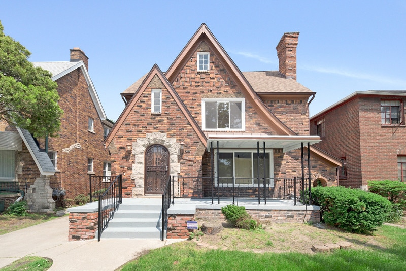 Primary Photo - 17512 Roselawn St