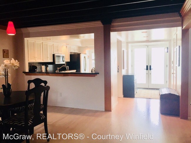 Foto del edificio - 3 br, 2 bath House - 6126 E. 98th St.