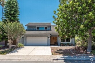 Building Photo - 14272 Utrillo Dr