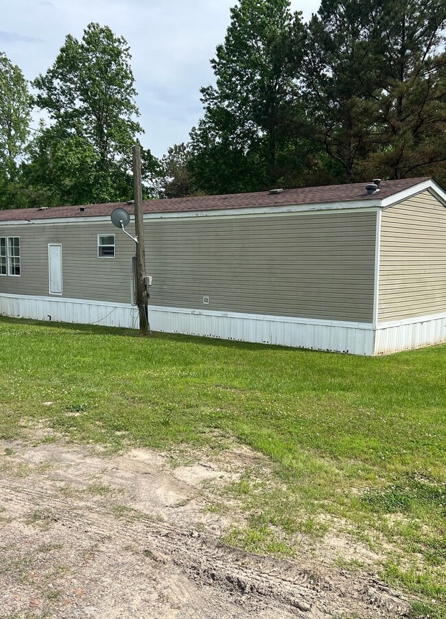 Building Photo - 770 Old Flatwood Rd