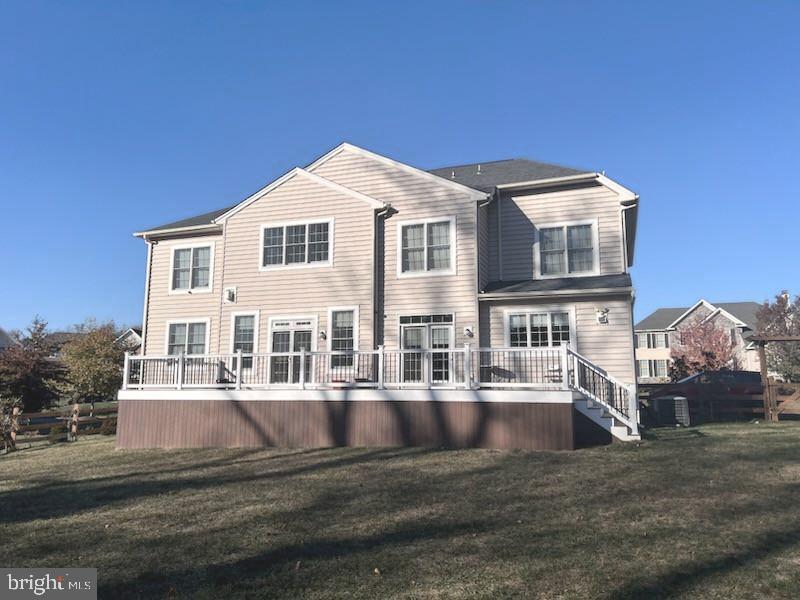 Foto del edificio - 3940 Powell Rd