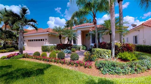 Primary Photo - 2658 Oakmont Dr