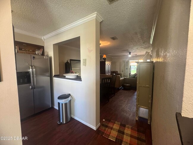 Building Photo - 155 White Fawn Dr