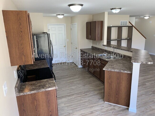Foto del edificio - 554 Parkgate Dr