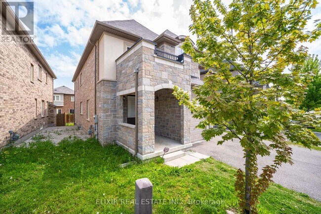 Building Photo - 59 Lola Cres