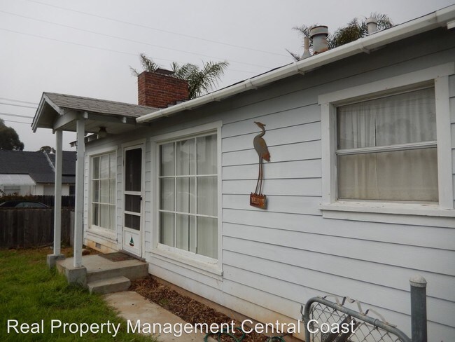 Building Photo - 1220 Morro Ave