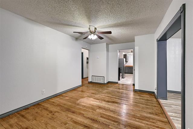 Building Photo - 612 S Andrews Ave
