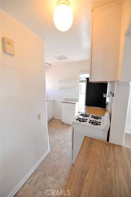 Building Photo - 147 Avenida Rosa