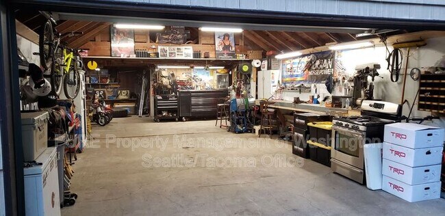 Foto del edificio - 5215 53rd St W