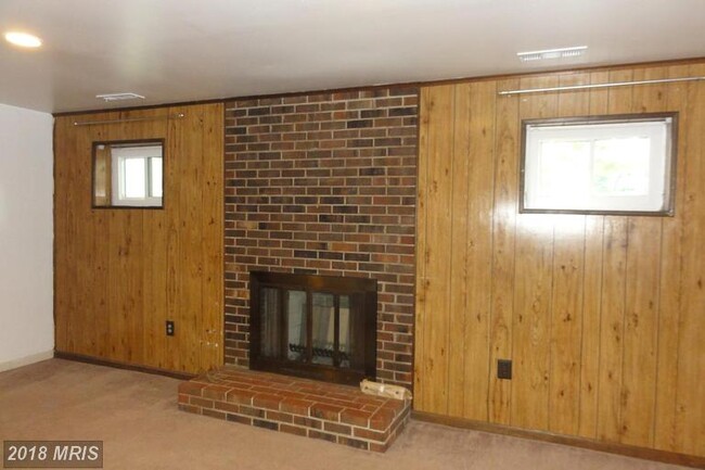 Building Photo - 2867 Coors Park Ct
