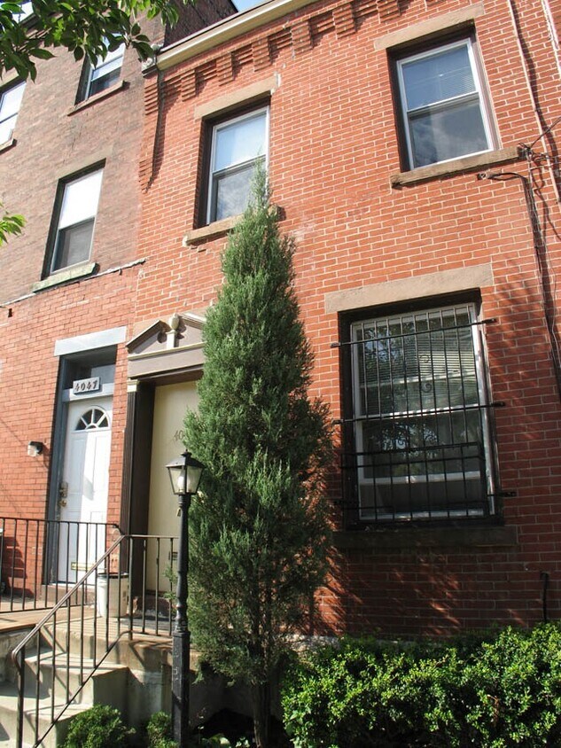 Street View - 4045 Irving St