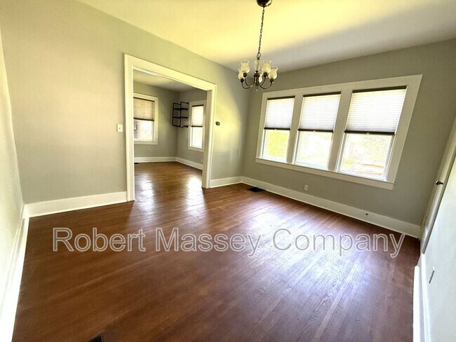 Foto del edificio - 3101 Teal Ave