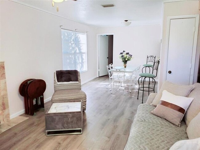 Foto del edificio - 3773 59th Ave W