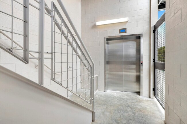 Foto del edificio - 10 Riordan Rd