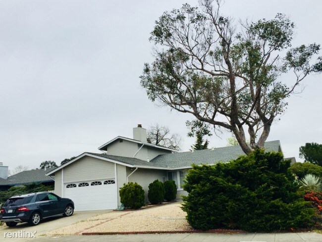 Foto del edificio - 389 Ensign Ln