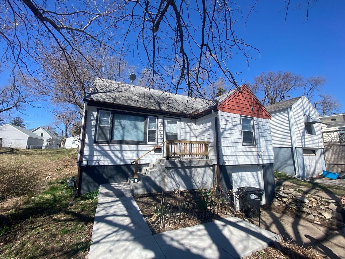 Primary Photo - Newly Renovated 3 Bed 1 Bath