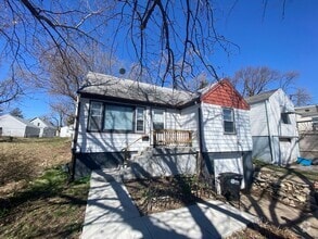 Building Photo - 5960 N 33rd St
