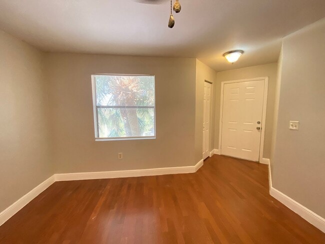 Foto del edificio - 2-Bed, 2-Bath Condo Near Celebration – Mov...