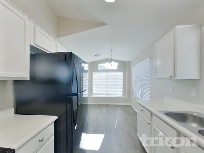 Foto del edificio - 4005 E La Salle St