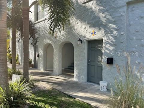 Primary Photo - 2305 W Texas Ave