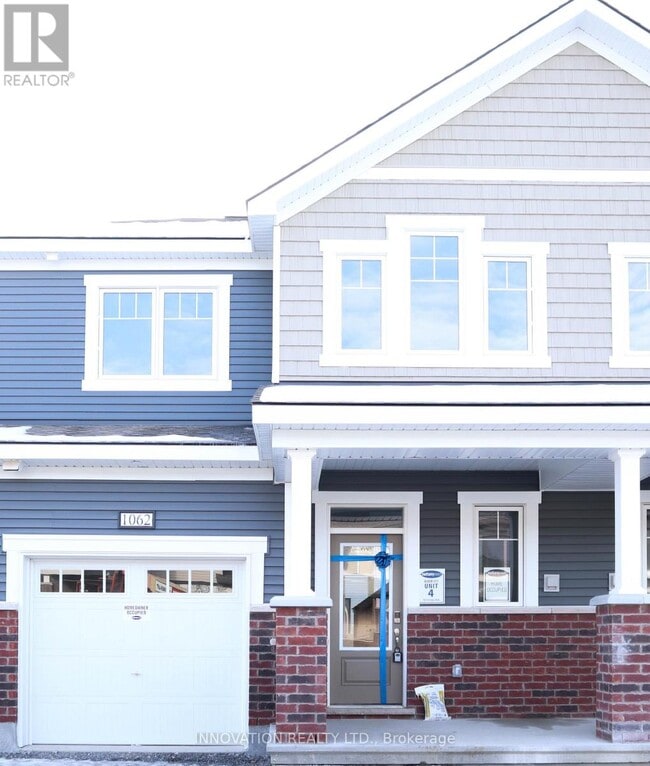 Building Photo - 1062 Curraglass Walk