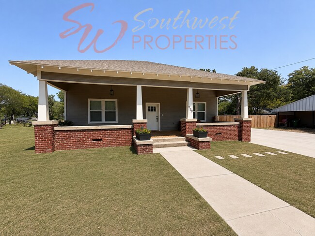 Foto del edificio - Freshly Remodeled 3 Bed / 2 Bath – Close to Campus | Pets Welcome!