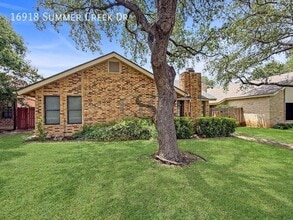 Building Photo - 16918 Summer Creek Dr