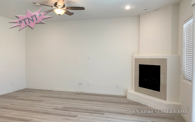 Building Photo - Home in Granville HOA