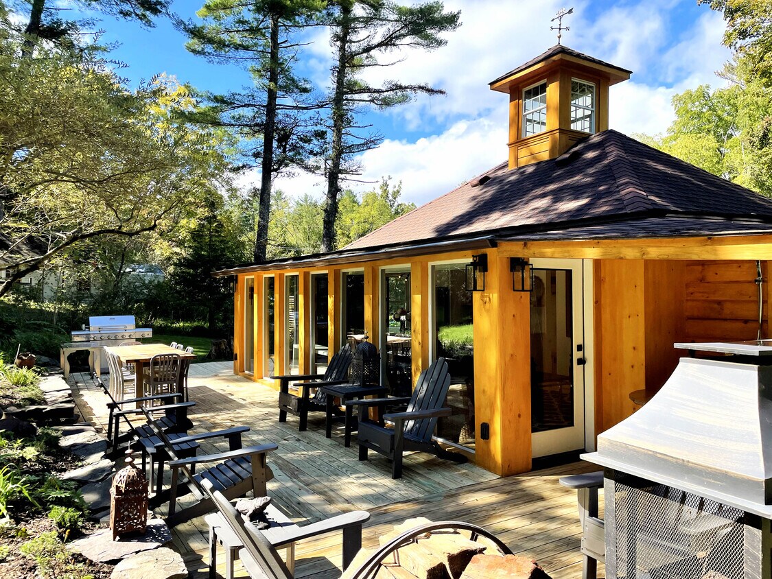 29 Van Dale Rd, Woodstock, NY 12498 House Rental in Woodstock, NY