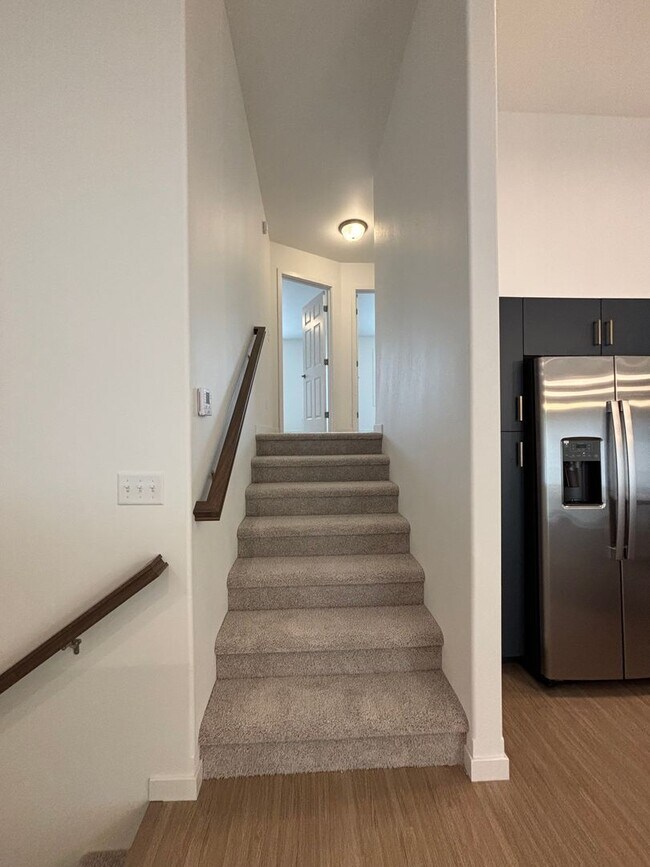 Foto del edificio - 3 Bed 3 Bath Townhome