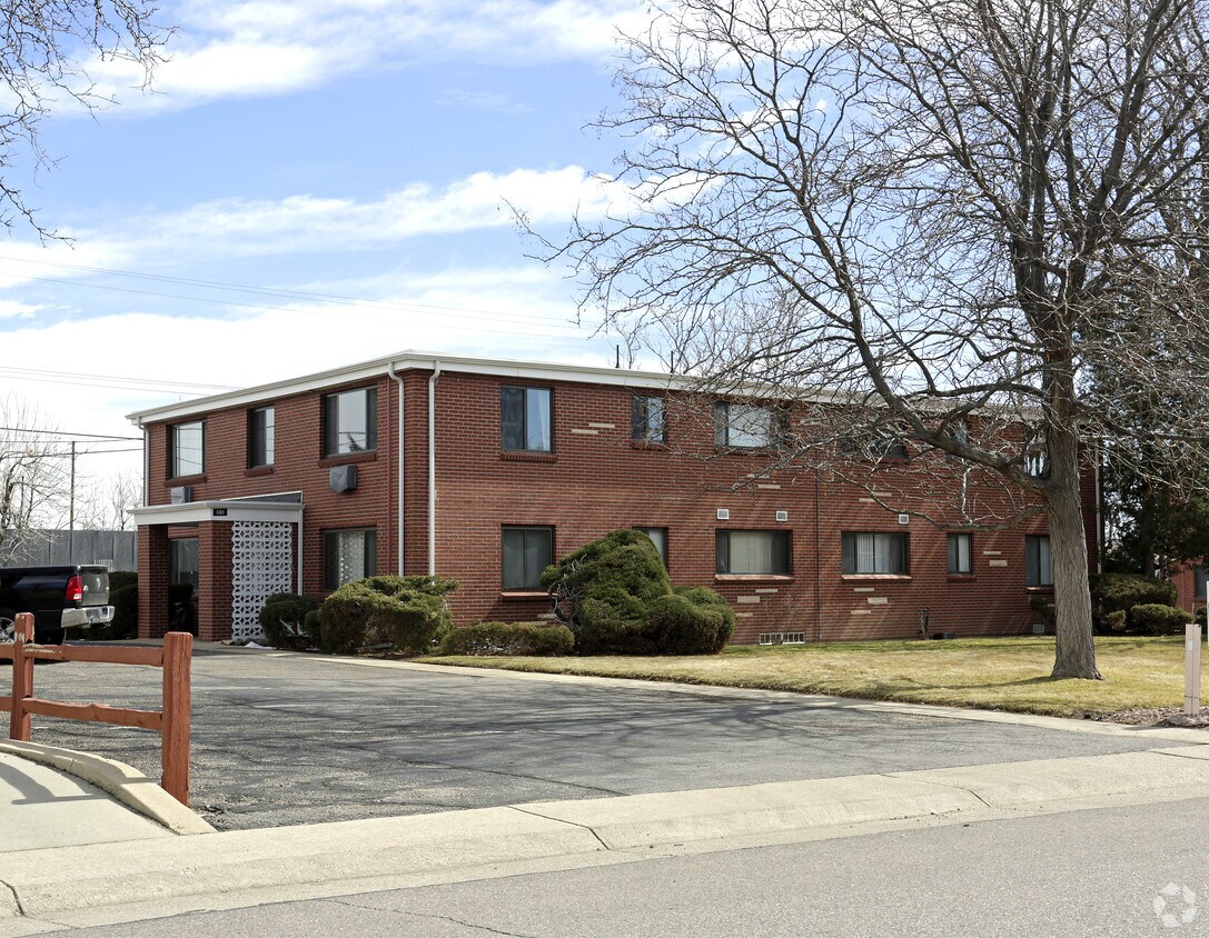 688 Miller Ct - 670 Miller Ct