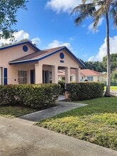 Building Photo - 1139 Freshwater Lakes Dr
