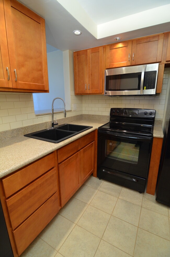 Photo - 2935 NE 163rd St Apartment