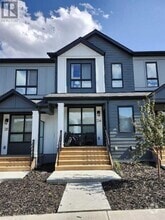 Building Photo - 24 Silverton Gln Grn SW