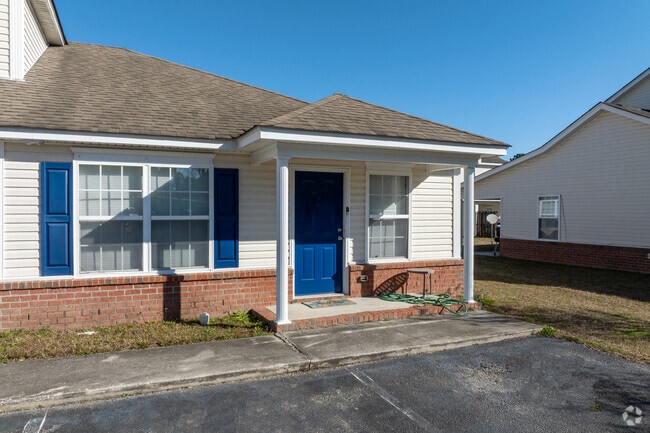 Building Entrance - Avalon 2