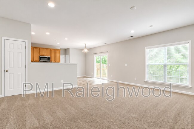 Building Photo - 4443 Karlbrook Ln