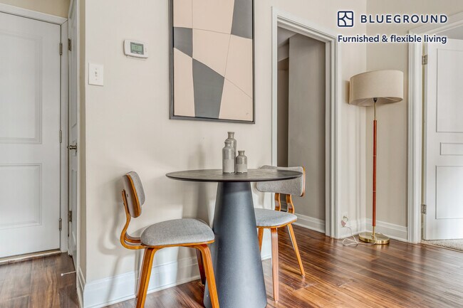 Foto del edificio - 200 E Chestnut St