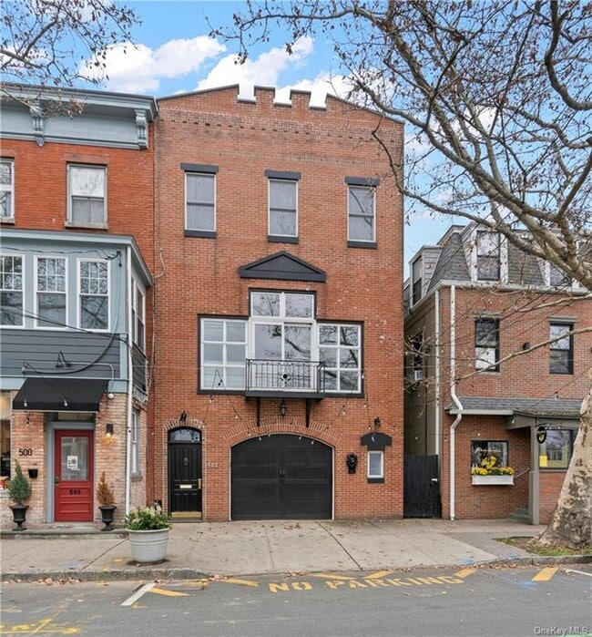 Building Photo - 502 Piermont Ave