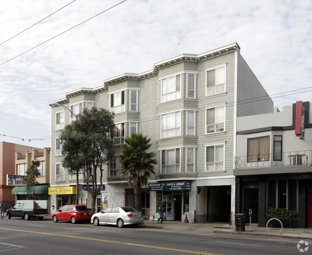 Foto del edificio - 4830 Mission St