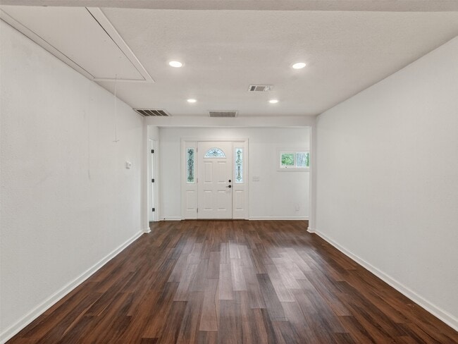 Foto del edificio - 11515 Iberia Dr