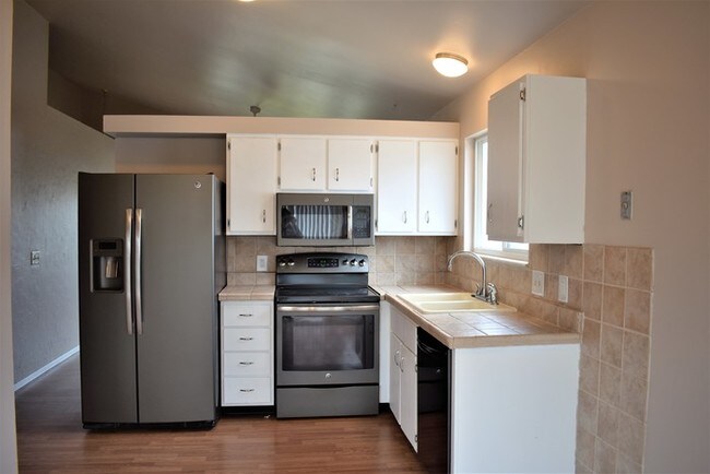 Foto del edificio - St. Peter's Ranch with Finished Basement!
