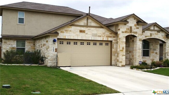 Building Photo - 264 Escarpment Oak