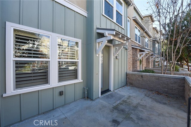 Building Photo - 38 Beacon Way