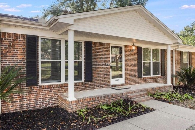 Building Photo - 6089 W Dogwood Dr