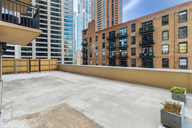 Building Photo - 1111 S Wabash Ave