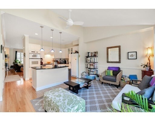 Foto del edificio - 55 Chelsea St