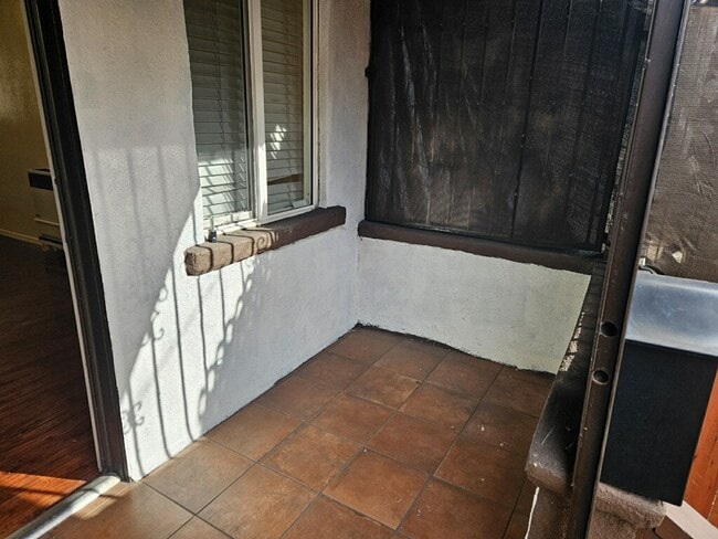 Foto del edificio - 1347 Pleasant Ave